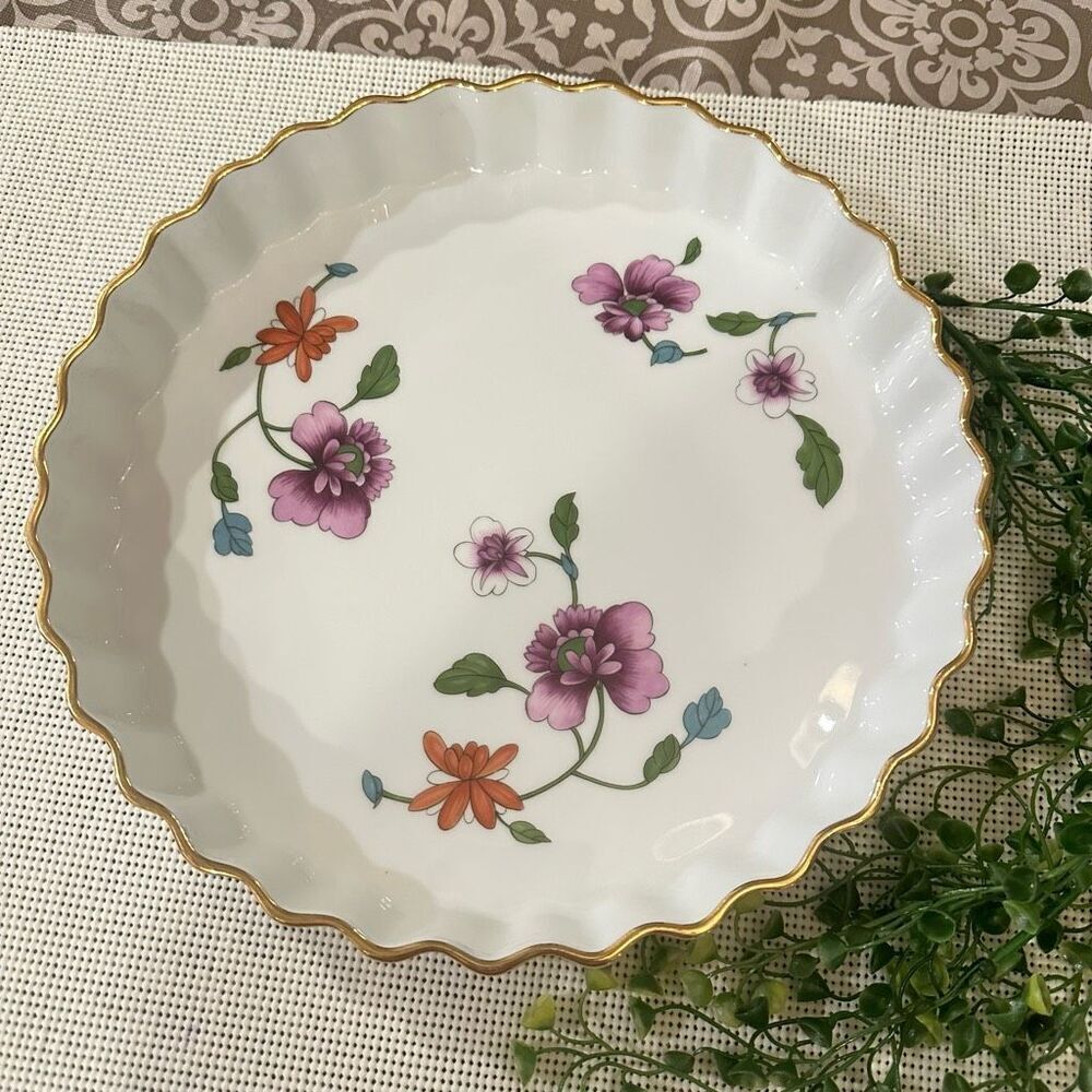 Royal Worcester Astley Fine Porcelain Round Fluted‎ Quiche Baking Dish Vintage